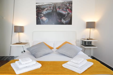 Honeymoon Double Room | Down comforters, pillowtop beds, in-room safe, individually furnished