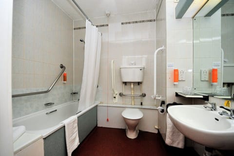 Room, 1 Twin Bed, Accessible, Non Smoking | Bathroom | Combined shower/tub, eco-friendly toiletries, hair dryer, towels