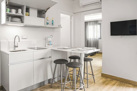 Apartment, 1 Bedroom (4 persons) | 1 bedroom, in-room safe, desk, soundproofing