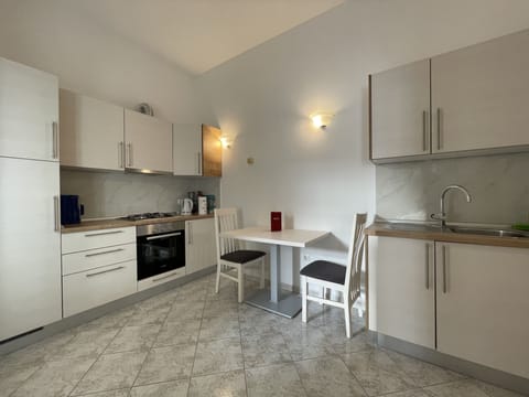 Classic Apartment, 1 Bedroom, Balcony | Private kitchen | Fridge