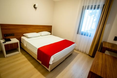 Premium bedding, minibar, in-room safe, soundproofing