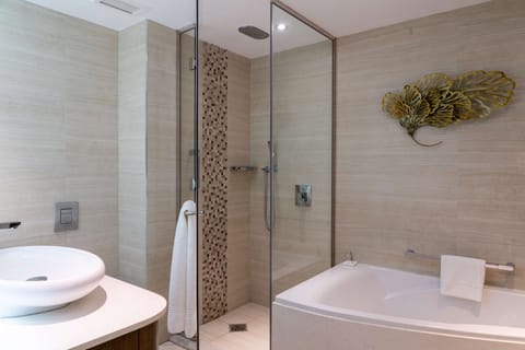 Apartment, 2 Bedrooms | Bathroom | Rainfall showerhead, free toiletries, hair dryer, bathrobes