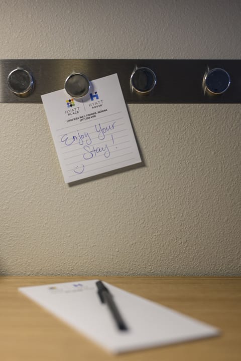 Premium bedding, in-room safe, desk, laptop workspace