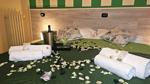 Romantic Triple Room, Multiple Beds, Private Bathroom (External) | Egyptian cotton sheets, premium bedding, down comforters