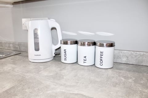 Luxury Apartment, Jetted Tub (Reads Boyd) | Lounge