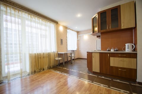 Apartment (Nezavisimosty prospect 52/6) | Iron/ironing board, free WiFi, bed sheets