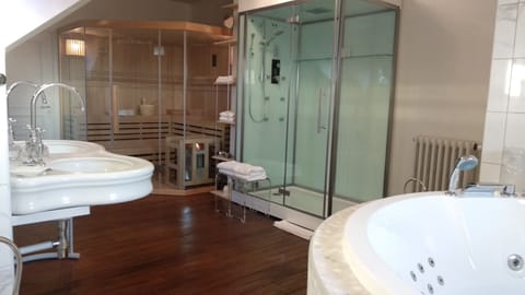 Honeymoon Double Room (Ange) | Room amenity