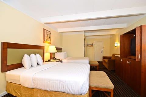 Standard Room, 2 Queen Beds | Desk, free WiFi, bed sheets