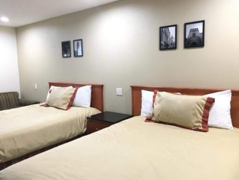 2 Full Beds | Desk, free WiFi, bed sheets