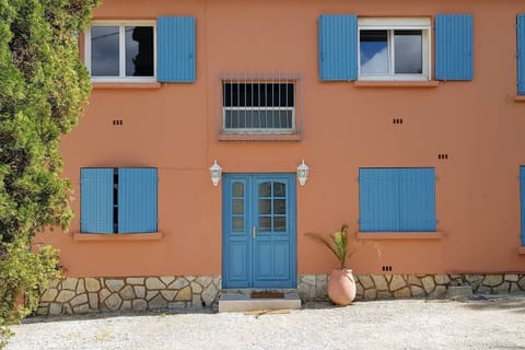 3b51e53d 2e35 4991 9f18 851674c30ecf