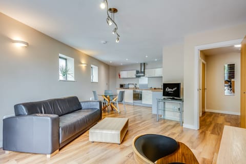 Liberty Suite | Living area | Flat-screen TV