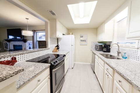 Don't want to cook? Order takeout from nearby restaurants/GrubHub/UberEats!