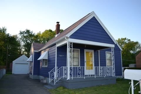 Your cozy home in dayton!