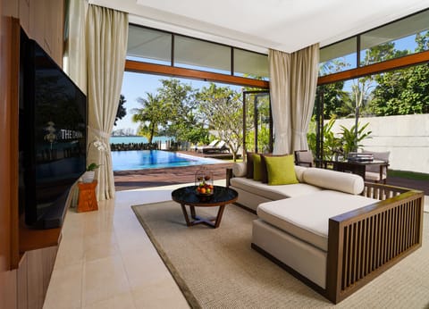 Princess Beach Villa with Private Pool | Premium bedding, down comforters, minibar, in-room safe