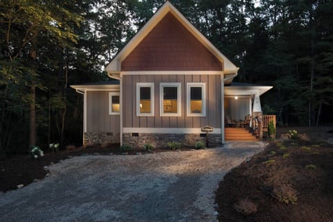 The Magnolia Cottage