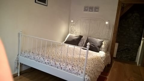 Bedroom 3 (off bedroom 2)