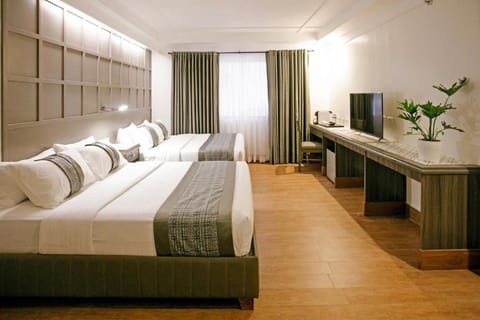 Premium Double Room | Premium bedding, down comforters, memory foam beds, minibar