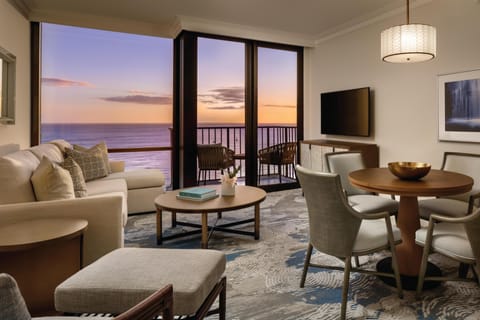 Suite, 1 King Bed, Ocean View | Living area | 50-inch flat-screen TV with cable channels, TV