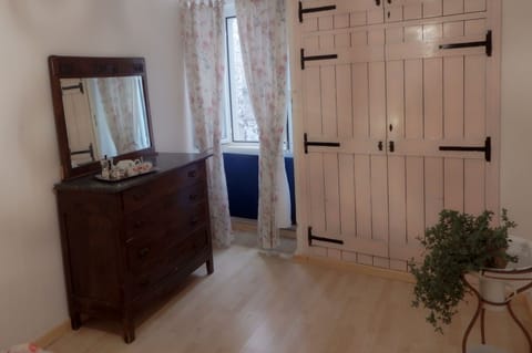 Apartment, 2 Bedrooms | Iron/ironing board, cribs/infant beds, free WiFi