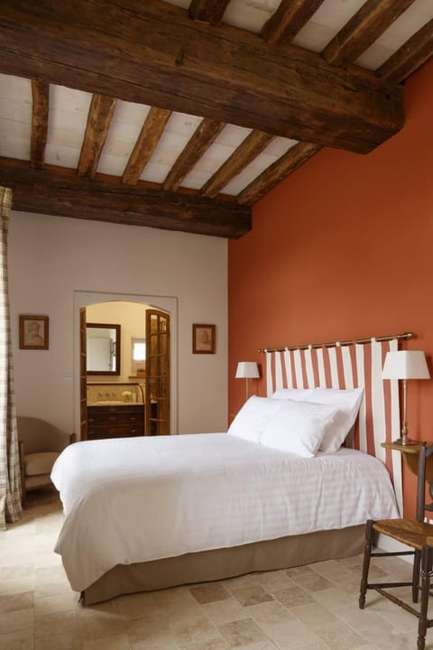 Premium Apartment, 2 Bedrooms, Garden View, Ground Floor (Pavillon Bas) | Premium bedding, individually decorated, individually furnished