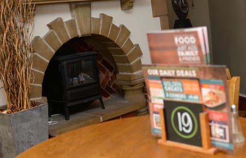 Breakfast, lunch and dinner served