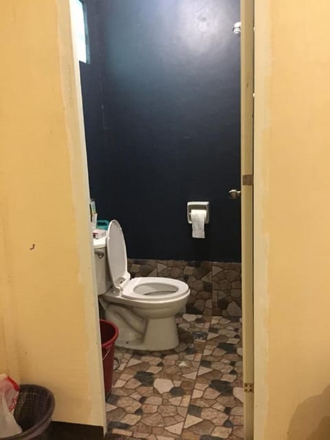 Comfort Quadruple Room | Bathroom | Shower, towels