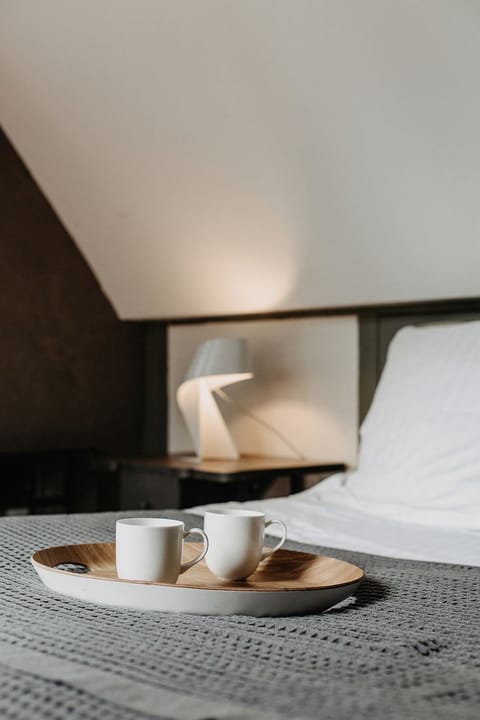 Superior Double Room, Private Bathroom (Atelier ) | 1 bedroom