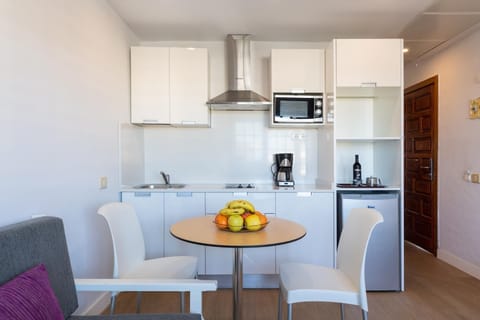 Superior Apartment, 1 Bedroom | Private kitchen | Fridge, microwave, coffee/tea maker, electric kettle