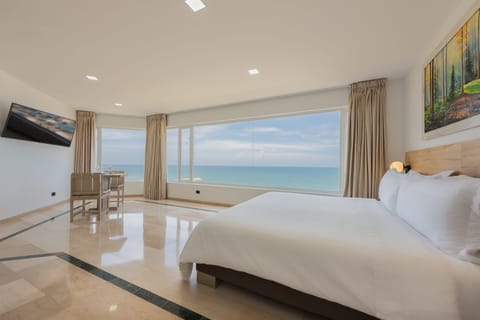 Superior Double Room, Sea View | Beach/ocean view