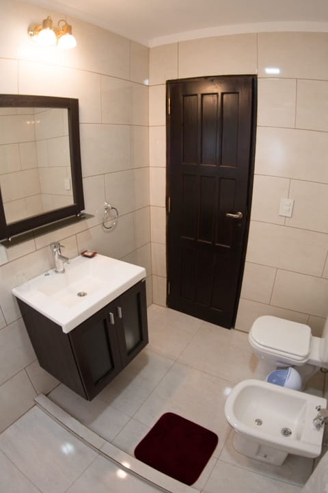 Superior Triple Room | Bathroom | Shower, bidet, towels