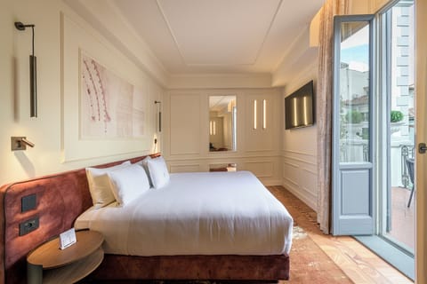 Premium Double Room, Terrace | Egyptian cotton sheets, premium bedding, down comforters, pillowtop beds