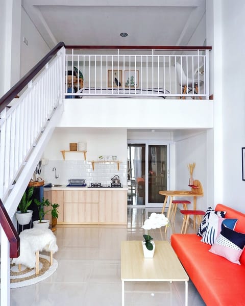 Comfort Studio, 1 King Bed | Living area