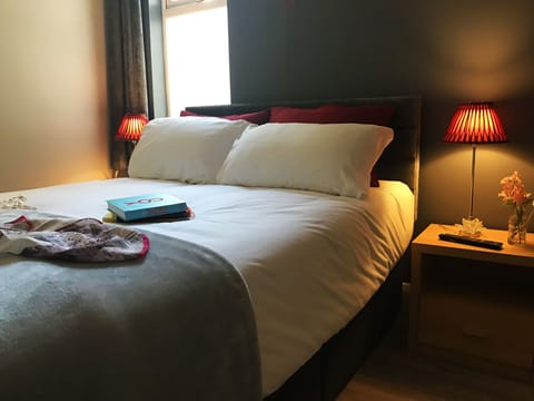 Double Room, Accessible (Accessible) | Individually decorated, laptop workspace, soundproofing