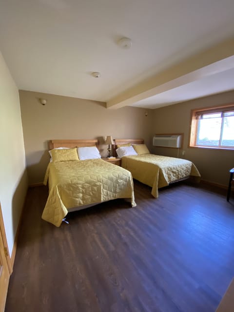 Family Studio Suite, 1 Bedroom | Free WiFi, bed sheets