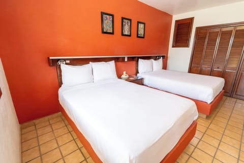 Standard Room | Premium bedding, desk, free WiFi, bed sheets