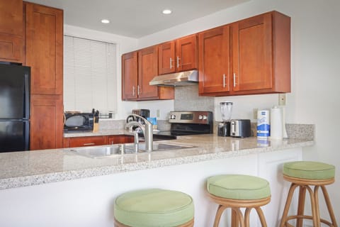 Condo, 1 Bedroom, Ocean View | Private kitchen | Fridge, microwave, coffee/tea maker, toaster