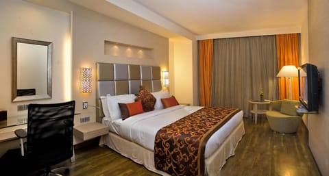 Superior Room | Premium bedding, in-room safe, desk, iron/ironing board
