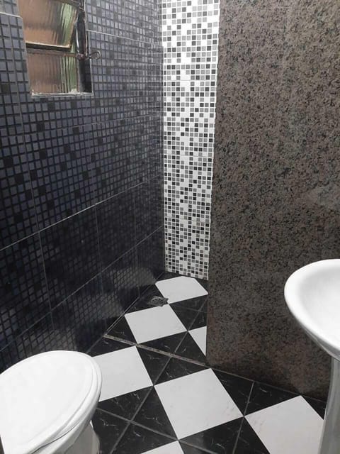 Triple Room | Bathroom | Shower, towels