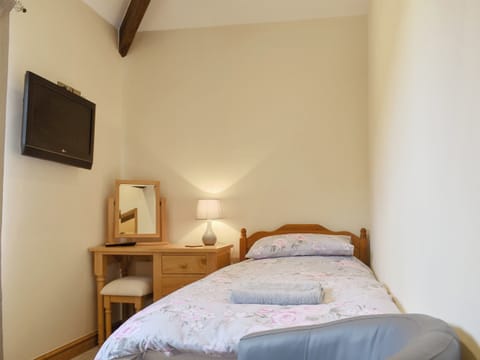 Bedroom | Cider Press Barn - Little Allaston Farm, Lydney
