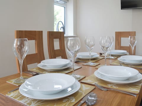 Dining Area | Benlli, Aberdaron