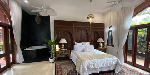 Luxury Bungalow, Ocean View | Egyptian cotton sheets, premium bedding, memory foam beds, free minibar