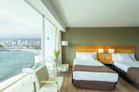 Suite, 2 Queen Beds, Sea View | Premium bedding, in-room safe, desk, free WiFi