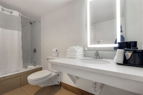 Standard Room, 2 Queen Beds, Non Smoking | Bathroom | Combined shower/tub, free toiletries, hair dryer, towels