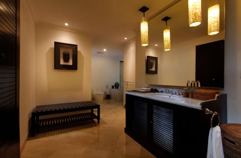 Villa, 1 Bedroom, Private Pool | Bathroom | Separate tub and shower, spring water tub, rainfall showerhead