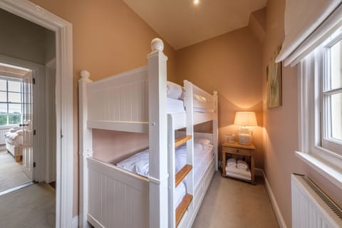 Family Room | Iron/ironing board, free WiFi, bed sheets