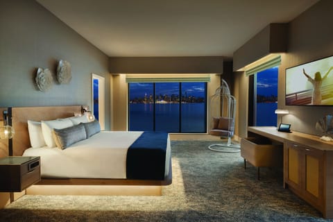 Ocean View Suite | Premium bedding, down comforters, pillowtop beds, in-room safe