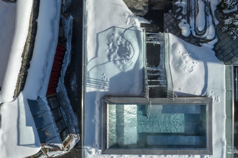 Indoor pool, outdoor pool, sun loungers