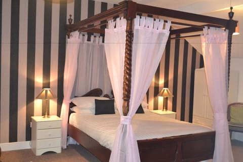 Luxury Double Room | Premium bedding, soundproofing, free WiFi, bed sheets