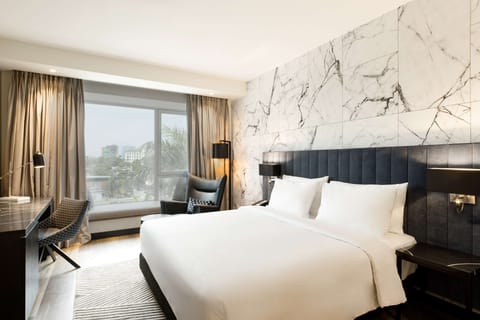 Premium Room, City View | Premium bedding, minibar, in-room safe, desk