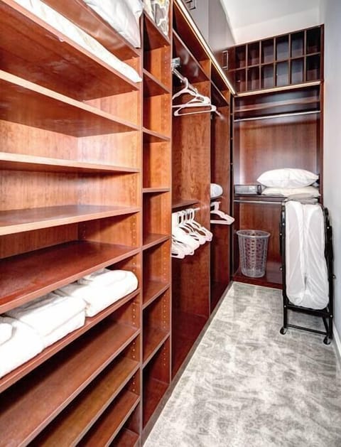 Master Bedroom Closet